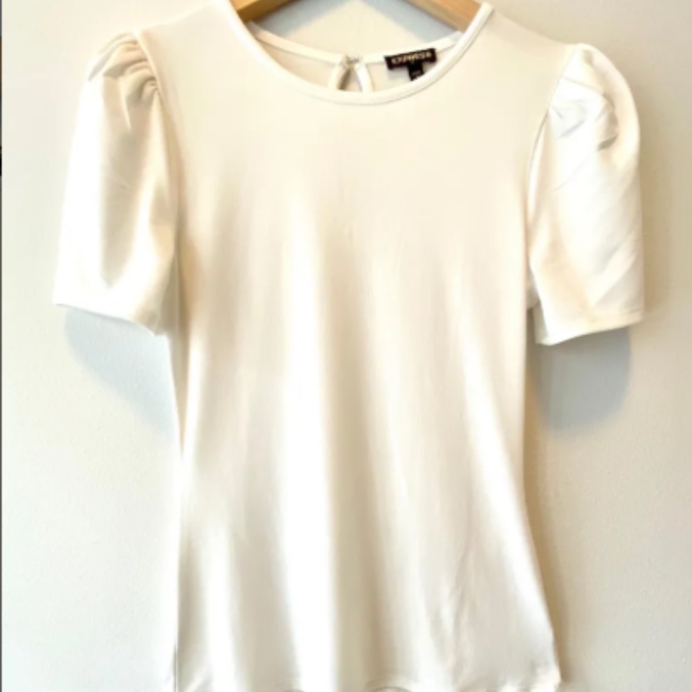 Express White/Ivory Top - Medium